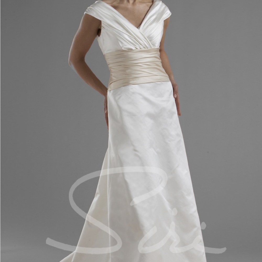 Siri Bridal Vivien Wedding Gown Silk